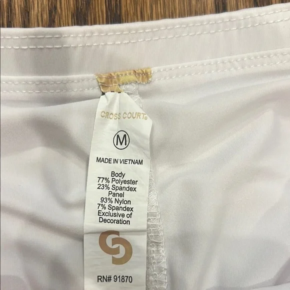 White Tennis Skirt Set for Women - Picture 8 of 10